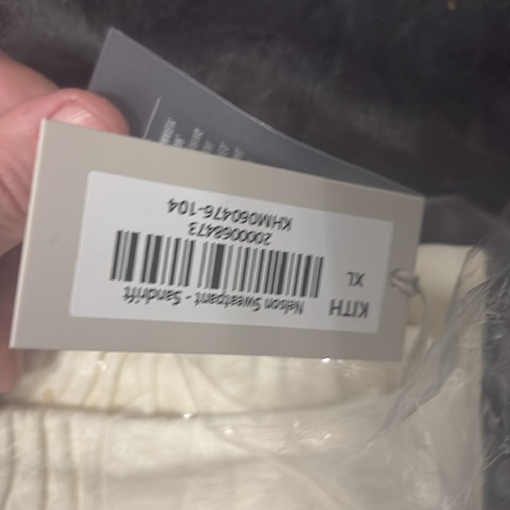 Kith Nelson Sweatpants Sandrift - Picture 6 of 7
